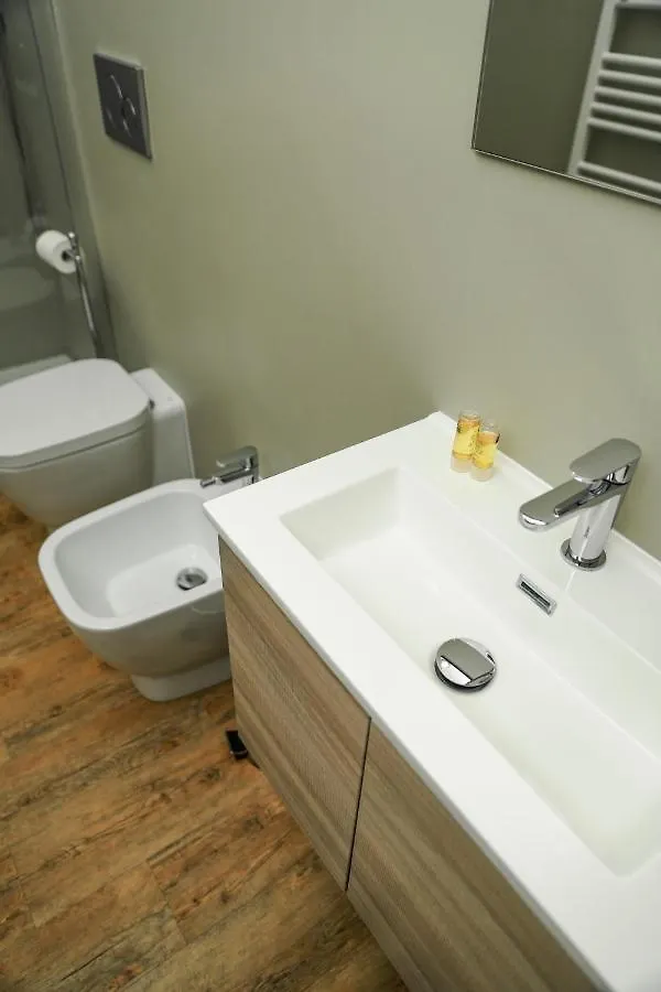 شقة Otta House Garda Lake كاستلْنْيوفو ديل غارد