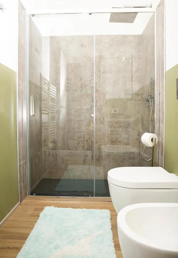 Otta House Garda Lake كاستلْنْيوفو ديل غارد شقة